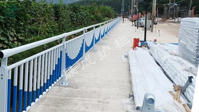 http://www.loxun.cn/szjtdlhlxl/145.html